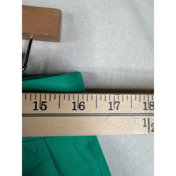 J. Crew Scallop Hem Shorts size 8 Green BH027 - Picture 6 of 8